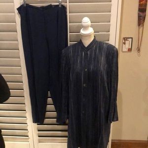 Tamotsu long jacket and pants. Nice long look.